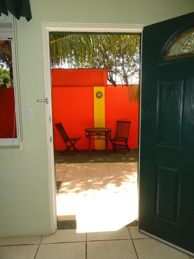 Del Rey Apartments Aruba Εξωτερικό φωτογραφία